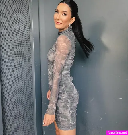 Neda Peemller OnlyFans Thumbnail #mHHSieChq5