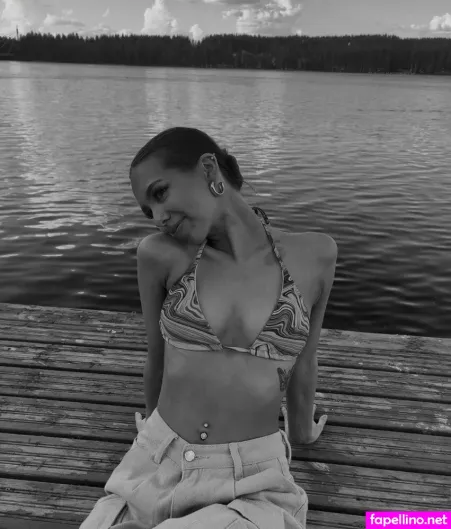 Neea Kuosmanen OnlyFans Thumbnail #jAgFBAxjVE