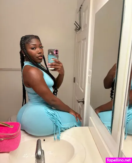 Neednylacherry OnlyFans Thumbnail #6bjF0fGkLI