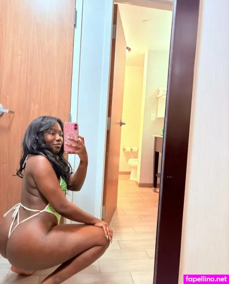 Neednylacherry OnlyFans Thumbnail #Mtk0M4bIFz