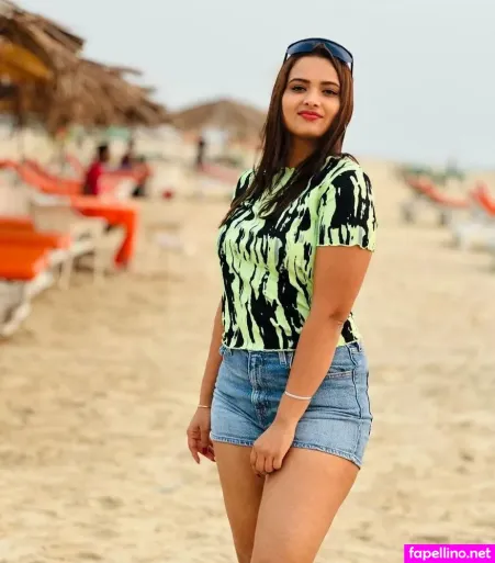 Neelam Giri OnlyFans Thumbnail #oJF601L1F4