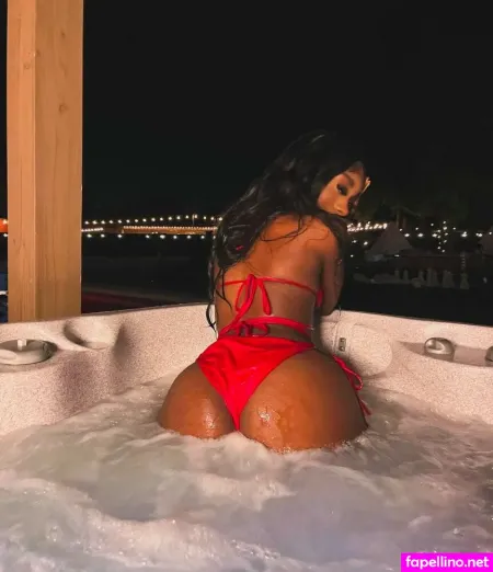 Neenahbrownn OnlyFans Thumbnail #Rspbu5Bmic