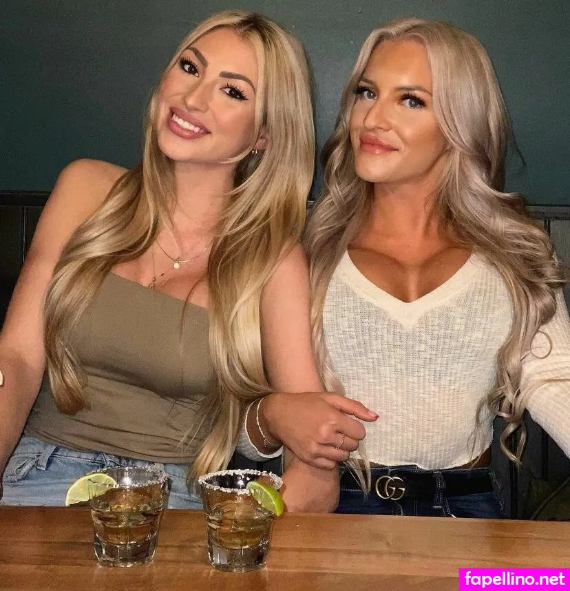 neensflex, ninamariepadilla Nude Leaked OnlyFans Photo #NOpq6F34hh