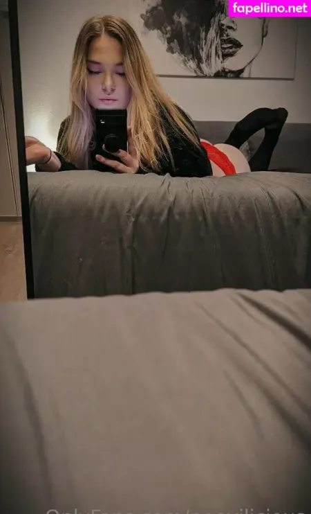 Neevilicious 4 OnlyFans Thumbnail #KBy7Xhavuz