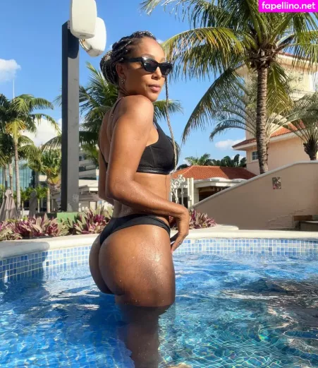 Negra Li OnlyFans Thumbnail #97O4GAhoEO