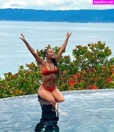 Negra Li OnlyFans Thumbnail #f8um5WLLek