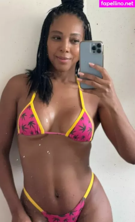 Negra Li OnlyFans Thumbnail #j9HcrPjHPW
