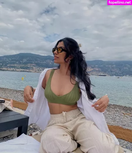 Neha Joy OnlyFans Thumbnail #7MzOMQ2Te5