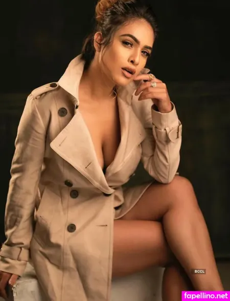 Neha Malik OnlyFans Thumbnail #j7YQ9JTITu