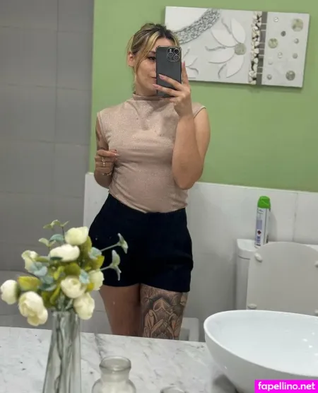 Nehafahri OnlyFans Thumbnail #IllLBRz6EE