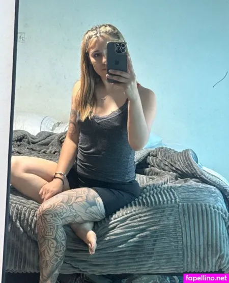 Nehafahri OnlyFans Thumbnail #wgROoylL3K