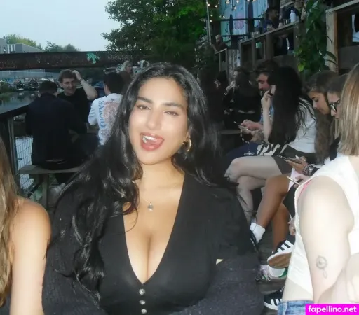 Nehaprice OnlyFans Thumbnail #N669q9c2Xv