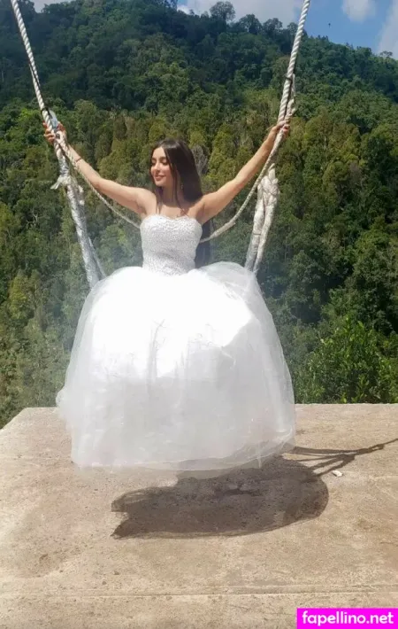 Nehhaa Malik OnlyFans Thumbnail #XUF7LDjfFJ