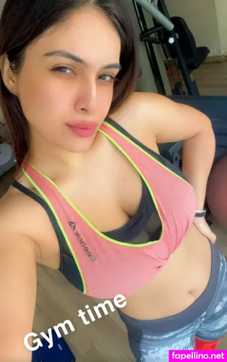 Nehhaa Malik OnlyFans Thumbnail #uL4jyNhsT8