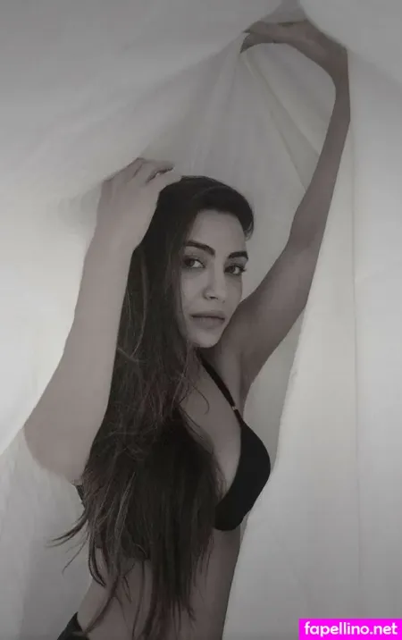 Nehhaa Malik OnlyFans Thumbnail #zxPzVK8KZq