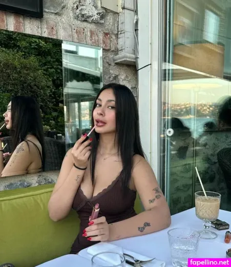 Nehrrq4 OnlyFans Thumbnail #vzsu9RyGr4