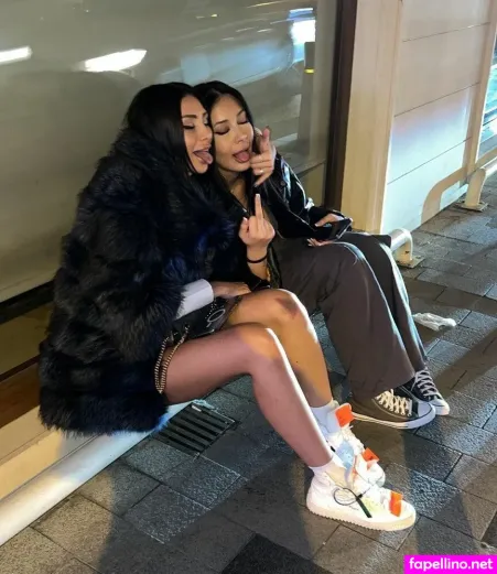 Nehrrq4 OnlyFans Thumbnail #z1aSXA4SlM