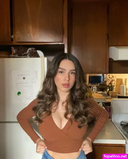 Neida Lara OnlyFans Thumbnail #gslXR9bVPr