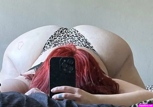 Neighborlinafree OnlyFans Thumbnail #hGmTVIr0MC