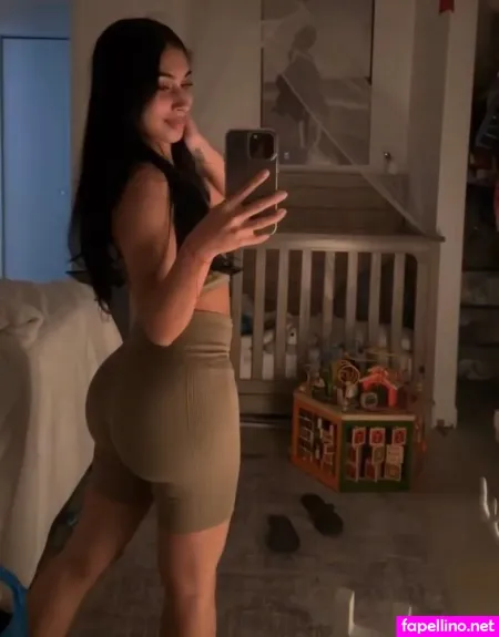 Neila Corona OnlyFans Thumbnail #6xmUc1lgfa