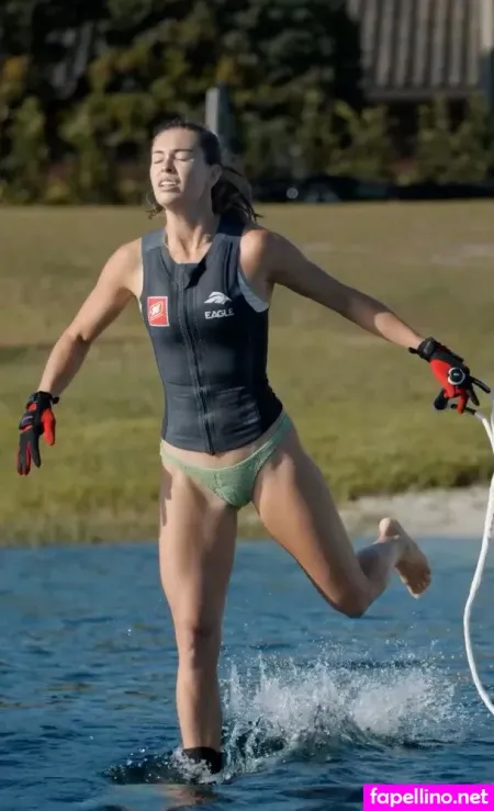 Neilly Ross OnlyFans Thumbnail #yxA2NTggPZ