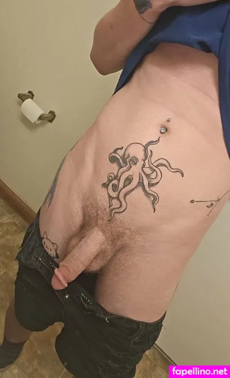 Nekochik122 OnlyFans Thumbnail #7TR45P2EjV