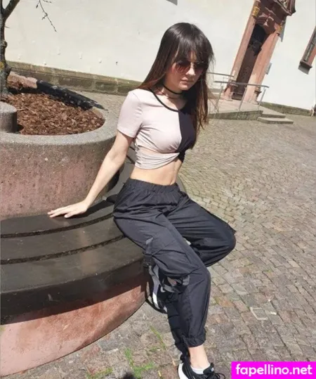 Nekolinchen OnlyFans Thumbnail #Tid6LcUZUL