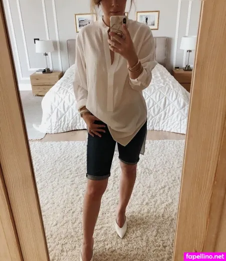 Nela Lee OnlyFans Thumbnail #OkLCUf25gI