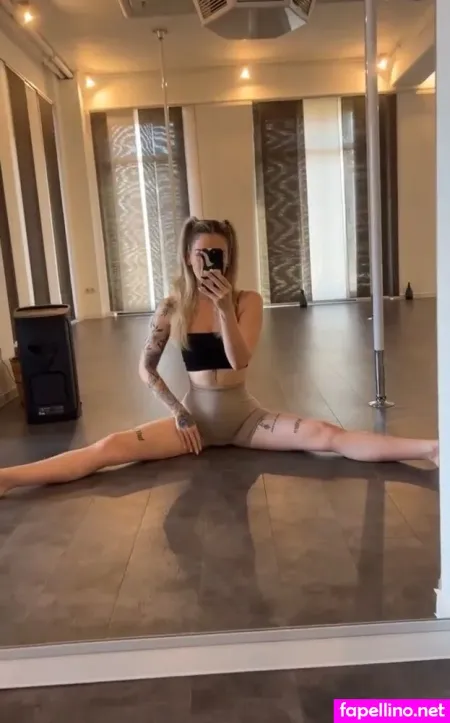 Nele Mbt OnlyFans Thumbnail #6lkWB5RDcD