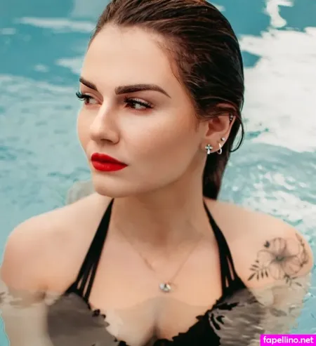 Nele Mbt OnlyFans Thumbnail #gnkq3GmOcN