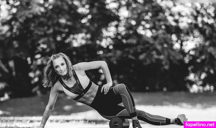 Nele Schenker OnlyFans Thumbnail #bgSaJmM00s