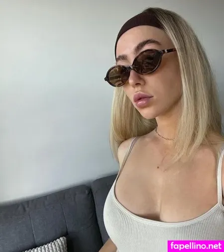 Nelemariemertins OnlyFans Thumbnail #XvnVuq6msW