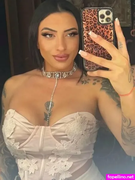 Neliagold OnlyFans Thumbnail #UbTLd0r91m