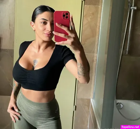 Neliagold OnlyFans Thumbnail #wcOHQ6zQ9z