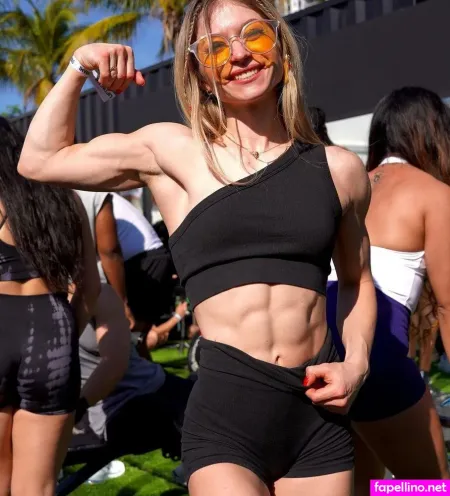 Nell Grabowski OnlyFans Thumbnail #veOyDIG2ea