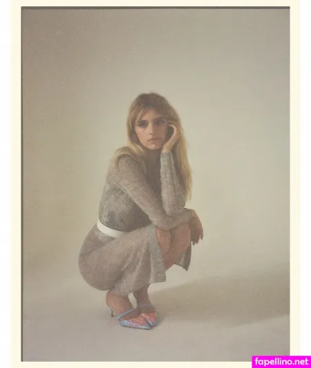 Nell Tiger OnlyFans Thumbnail #WBwAAIxTIb