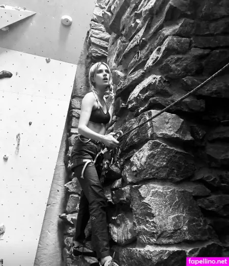 Nell Tiger OnlyFans Thumbnail #ZdTBIfXNUl