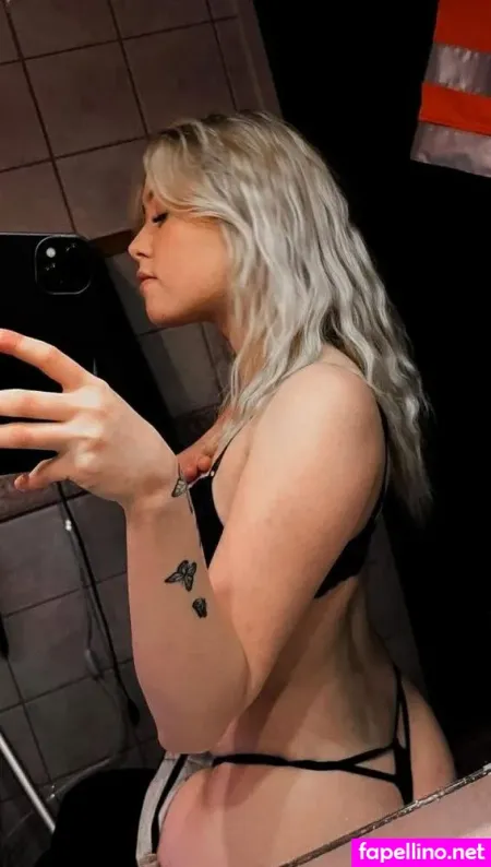 Nelli Puumala OnlyFans Thumbnail #0rvqfHmOM1