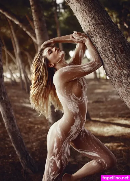 Nelli Velker OnlyFans Thumbnail #023UuCOKv3