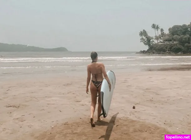 Nelli Velker OnlyFans Thumbnail #7QoSMvgvOz