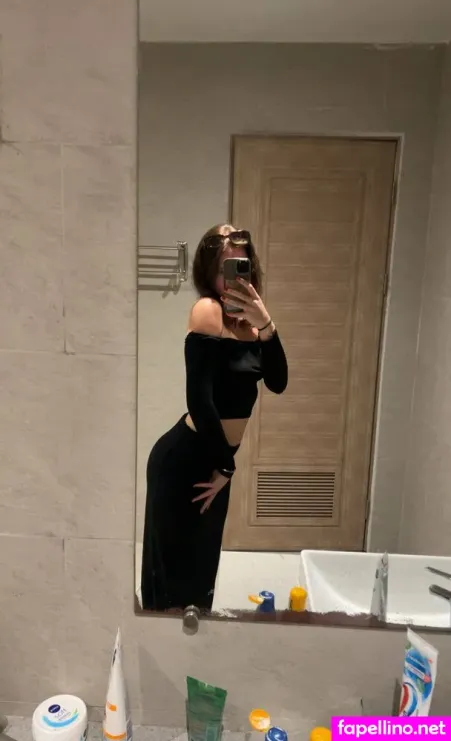 Nelliebby OnlyFans Thumbnail #Be2nzlZuIn