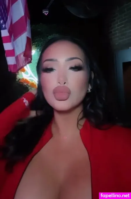 Nellife 2 Main Profile Photo