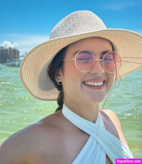 Nelly Becmac OnlyFans Thumbnail #abqLx8m8MQ