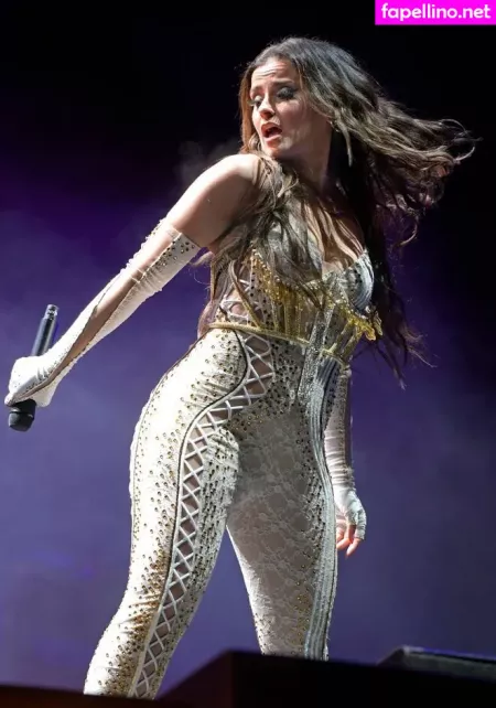 Nelly Furtado OnlyFans Thumbnail #QFfWrOBECZ