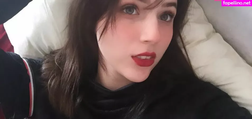 Nelly Mendez OnlyFans Thumbnail #oSTkWH6tKY