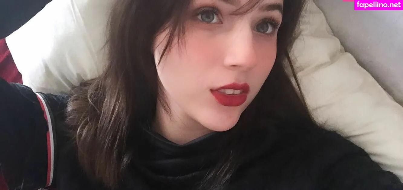 Hellie, u240444184, xibbibi Nude Leaked OnlyFans Photo #oSTkWH6tKY