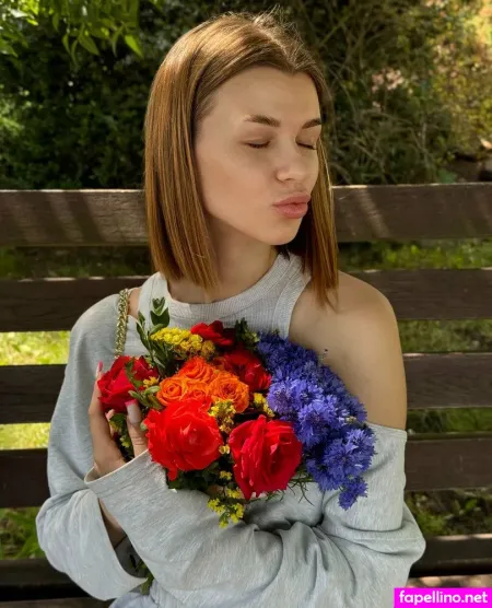 Nelly Miles OnlyFans Thumbnail #NXVAjHSkik