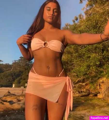 Nelly Samarasekera OnlyFans Thumbnail #ATcv5wob0S