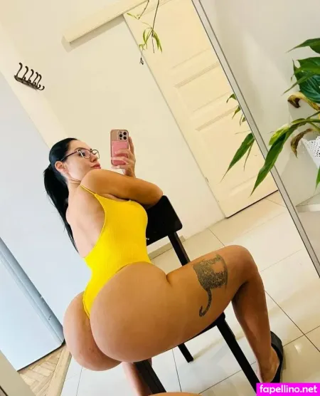 Nellycatxox OnlyFans Thumbnail #GKRGODvC6i
