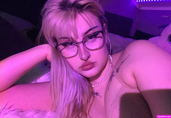 Nellyeve OnlyFans Thumbnail #zpZ8IvZOw9